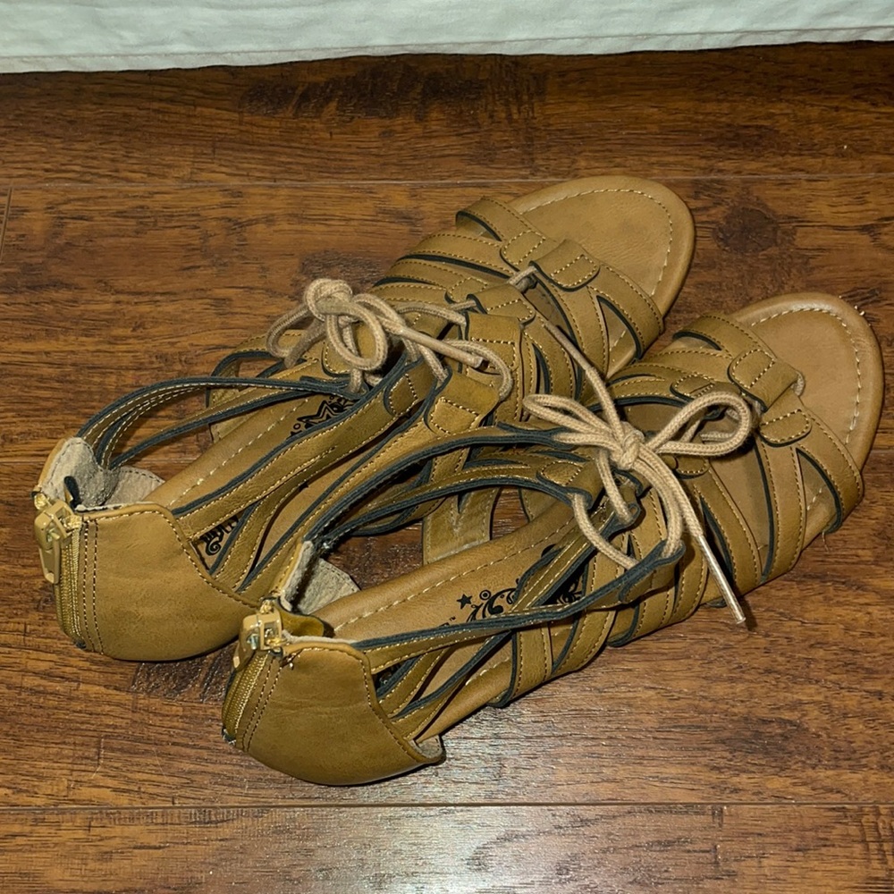 BRASH tan sandals